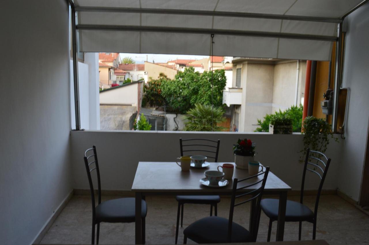 Casa Le Sorelle Apartment Viareggio Bagian luar foto